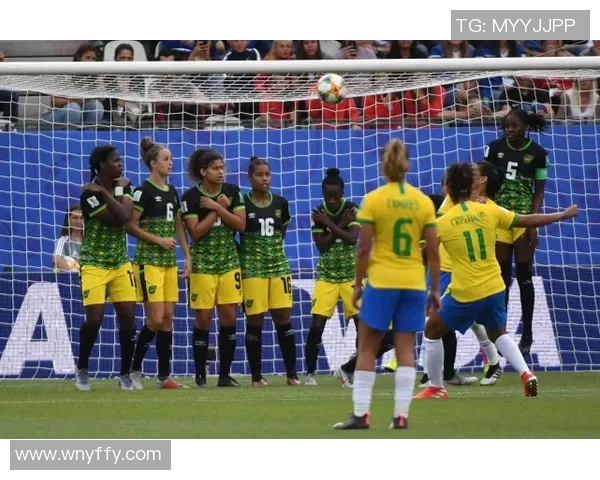 低调节俭的足球巨星们如何在辉煌生涯中保持简单生活