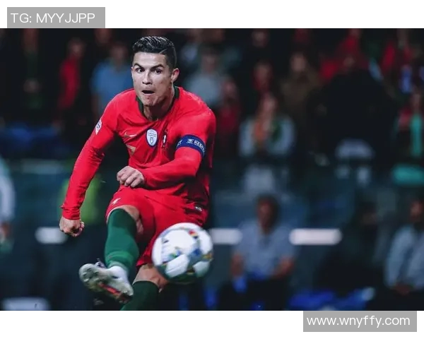 欧洲顶级足球巨星风采全览:巅峰对决与荣耀时刻回顾 欧洲顶级足球巨星风采全览:巅峰对决与荣耀时刻回顾